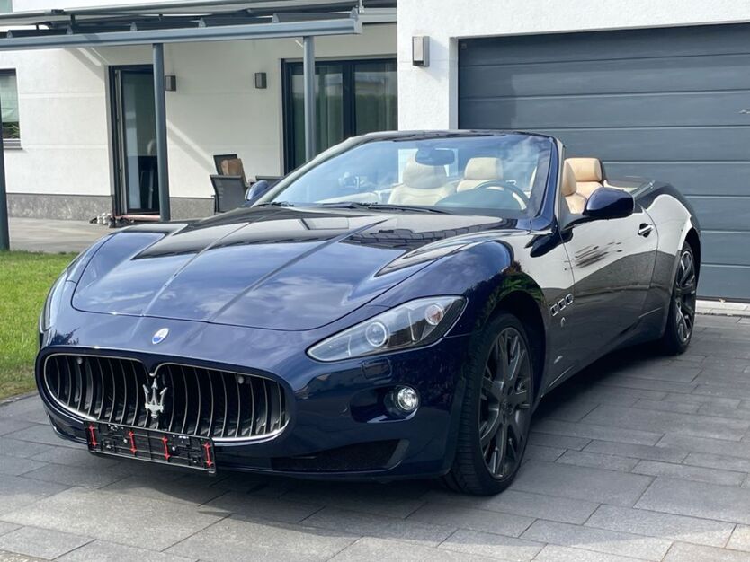 Maserati GranCabrio 18.000 km 49.990 € Köln 51107