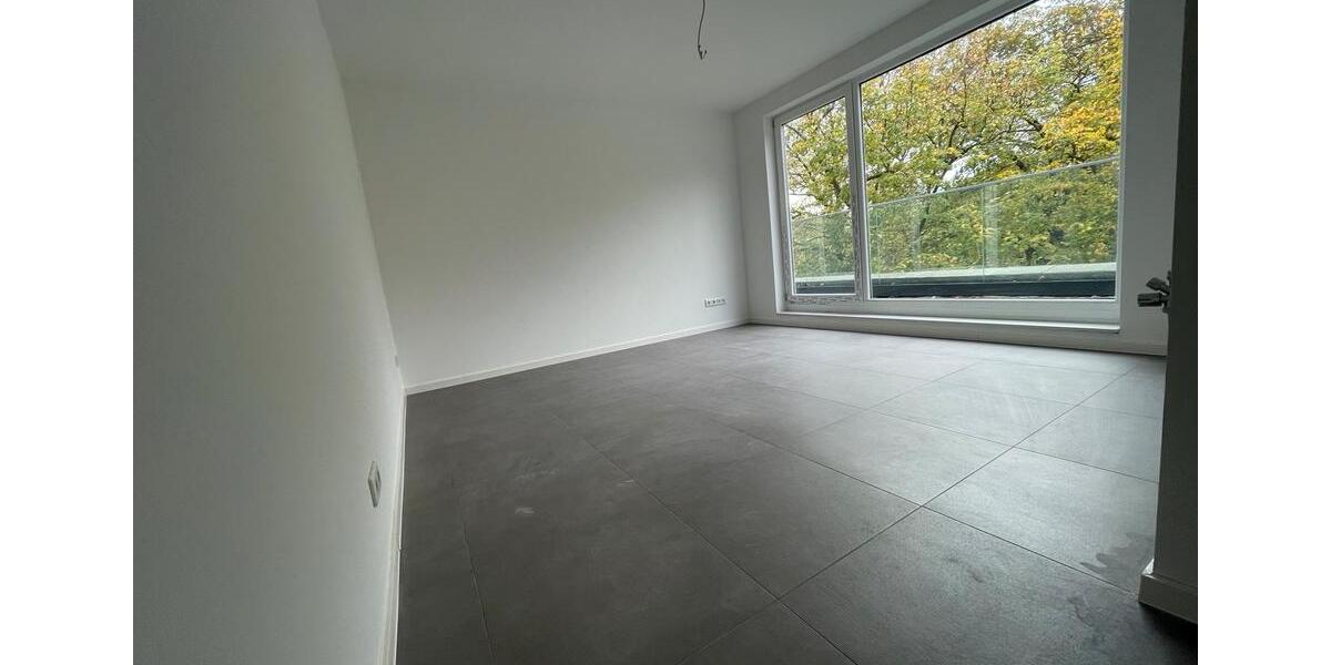 LUXUS APARTMENT MIT BALKON IN TOP LAGE - ERSTBEZUG 1 zimmer