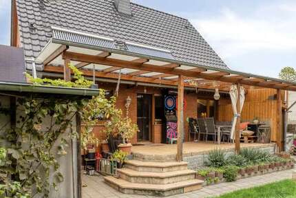 Haus zum Kaufen in Erftstadt 520.000 € 149 m² 6 zimmer