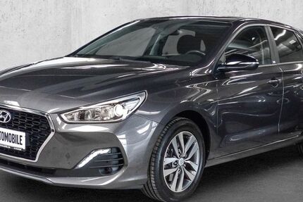 Hyundai i30 88.287 km 11.890 &euro; Köln 50825