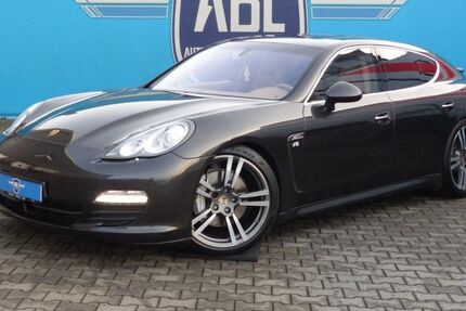 Porsche Panamera 99.000 km 25.990 € Bergisch Gladbach 51429