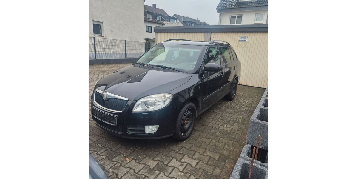 Skoda Fabia 285.000 km 2.450 &euro; Köln Porz 51143