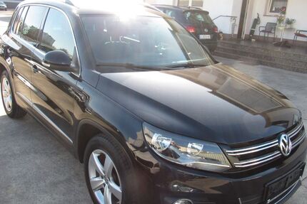 VW Tiguan 152.000 km 13.900 &euro; Leverkusen 51371
