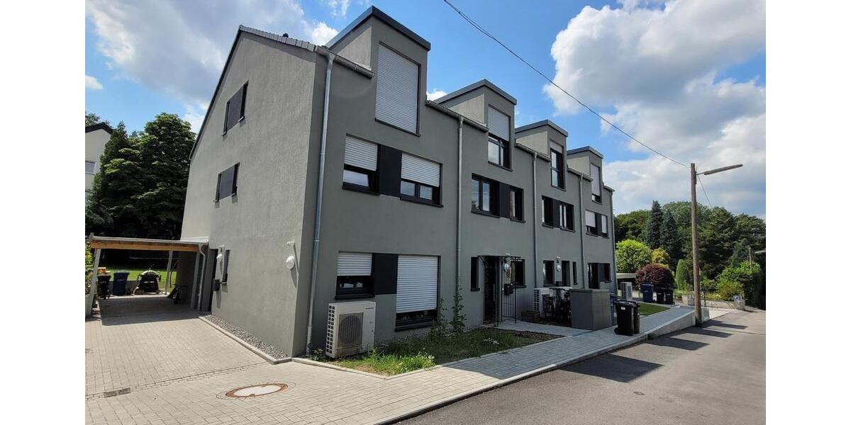 Ihr perfektes Eigenheim: modernes Reiheneckhaus mit Garten und Doppelstellplatz in Leverkusen 5 zimmer