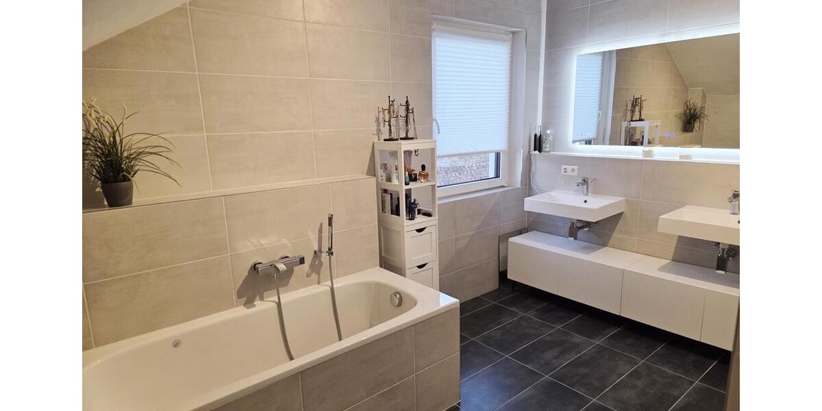 Einfamilienhaus in Privatstraße - PROVISIONFREI - Energiekl.A+ 5 zimmer