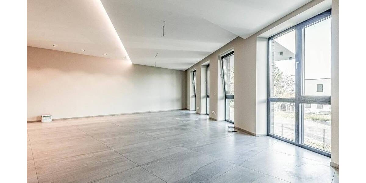 Gewerbeobjekt Hürth Kalscheuren - 4 Zimmer, 226 m&sup2;, 2.938&euro; | Angebot:24056757