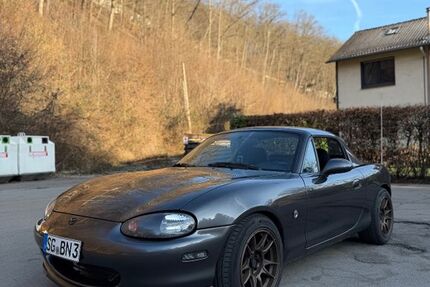 Mazda MX-5 95.000 km 17.900 &euro; Solingen 42651