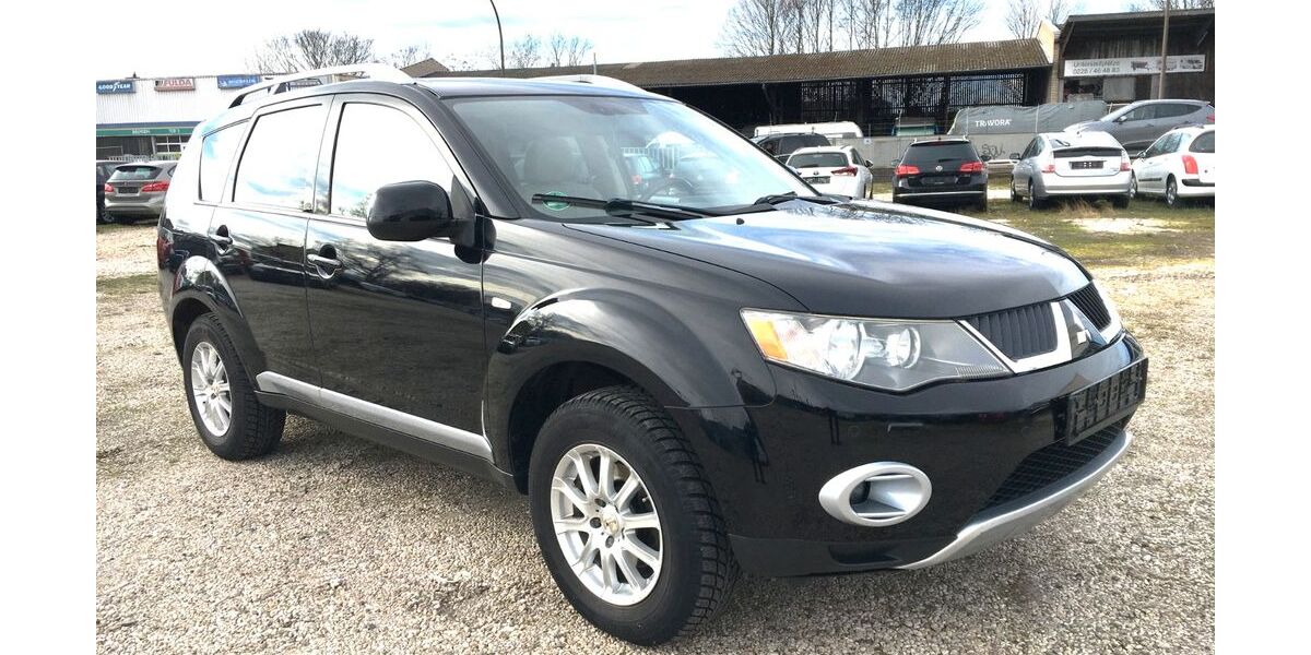 Mitsubishi Outlander 206.000 km 4.299 &euro; Bonn 53227