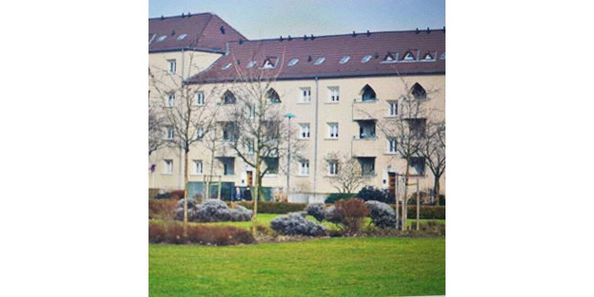 WG-Zi. in möbl. 3er WG ( only male) - nach Kernsanierung - Denkmalsiedlung 