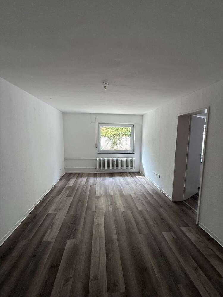 Wohnung zum Kaufen in Köln 179.500 € 30.17 m²