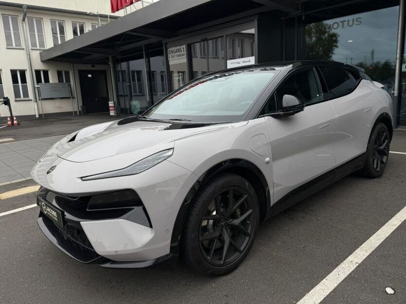 Lotus Eletre 5.000 km 129.980 € Köln 50829