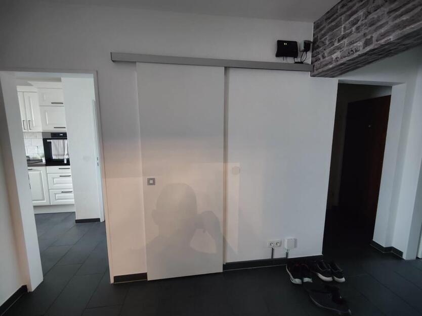 Moderne 4-Zimmer-Wohnung mit Glasfaser, Klimaanlage & Top-Ausst.
