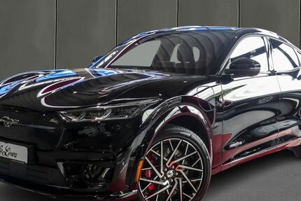 Ford Mustang Mach-E 17.500 km 52.490 € Köln / Porz 51149