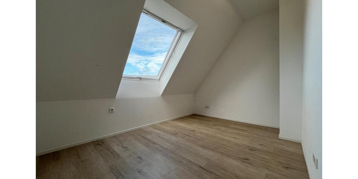Einfamilienhaus Bonn Küdinghoven - 6 Zimmer, 165 m&sup2;, 2.500&euro; | Angebot:25143042