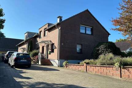 Haus zum Kaufen in Odenthal 620.000 € 230 m² 8 zimmer