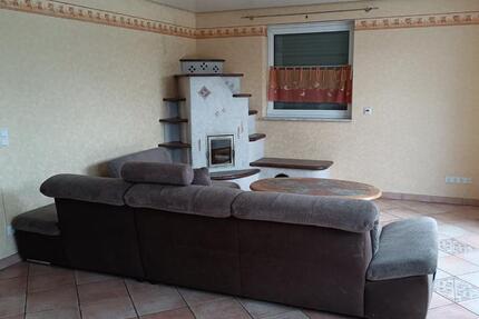 Haus Bornheim - 6 Zimmer, 163 m&sup2;, 2.400&euro; | Angebot:22699733