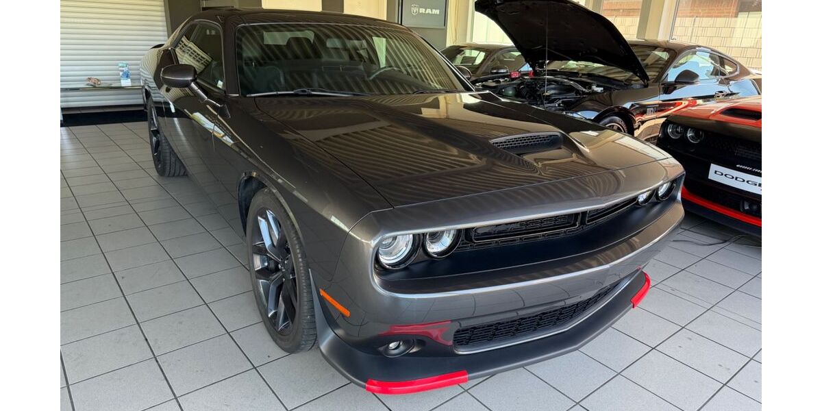 Dodge Challenger 19.800 km 34.980 &euro; Bergheim 50129