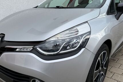 Renault Clio 179.045 km 4.790 € Bergisch Gladbach 51467