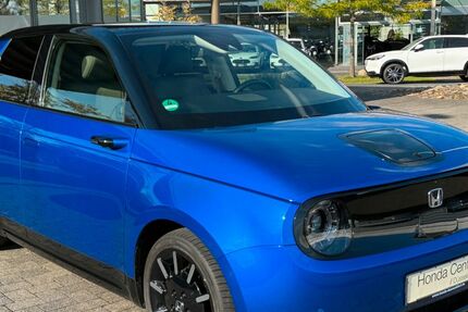 Honda e 40.600 km 16.980 € Düsseldorf 40233