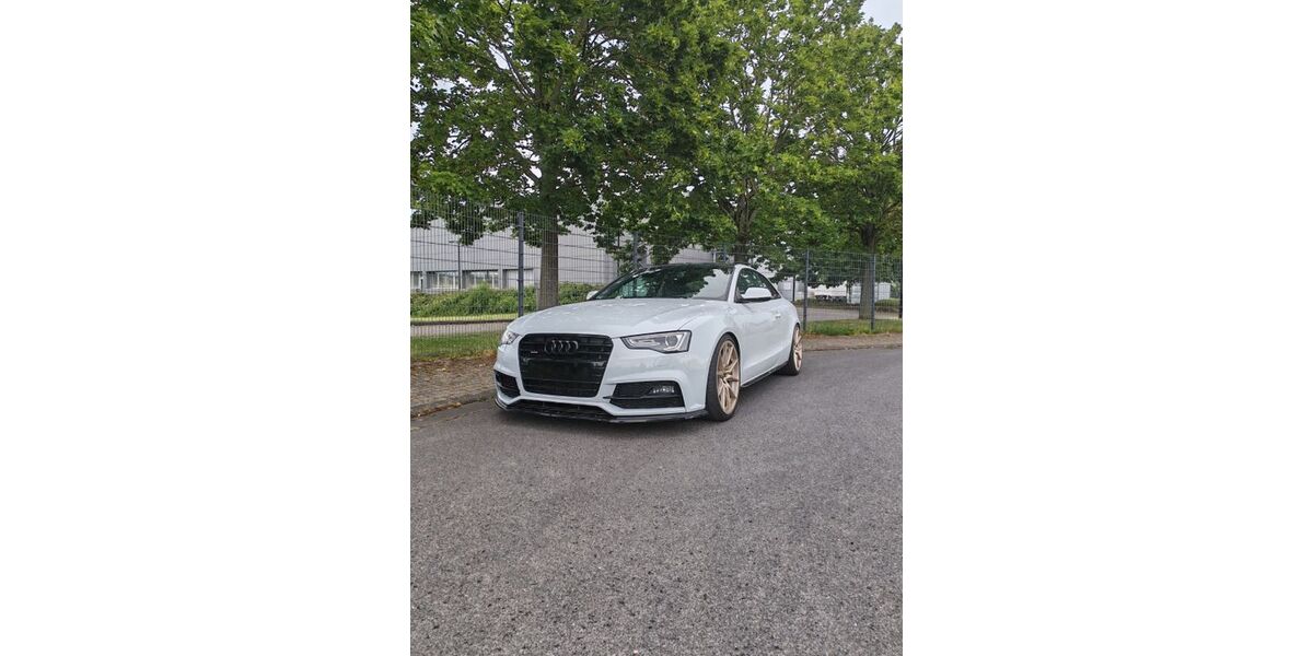 Audi A5 181.000 km 15.999 &euro; Bornheim 53332