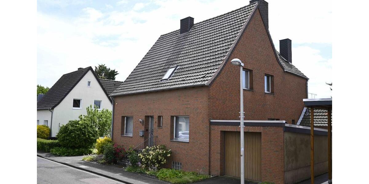Einfamilienhaus Rommerskirchen - 7 Zimmer, 166 m&sup2;, 485.000&euro; | Angebot:26619328