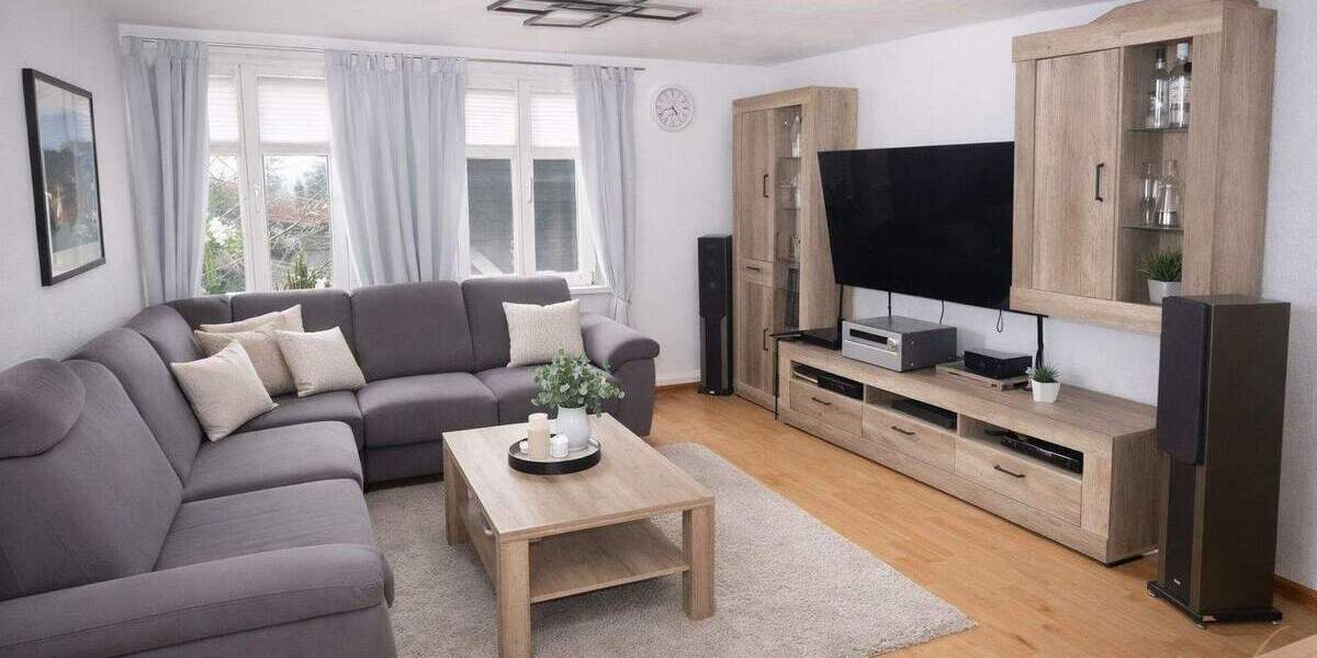 Mehrfamilienhaus, Wohnhaus Solingen / Wald Wald - 8 Zimmer, 140 m&sup2;, 299.000&euro; | Angebot:25836206