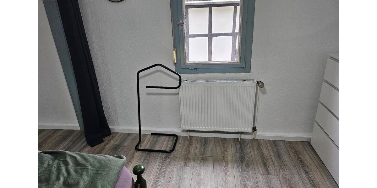 Erdgeschoßwohnung Bonn Beuel-Mitte - 5 Zimmer, 80 m&sup2;, 1.200&euro; | Angebot:26336401