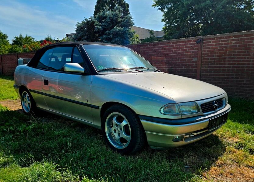 Opel Astra 125.000 km 1.699 € Bergheim 50127