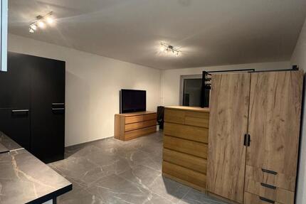 Wohnung Köln Heimersdorf - 1 Zimmer, 38 m&sup2;, 1.200&euro; | Angebot:24276468