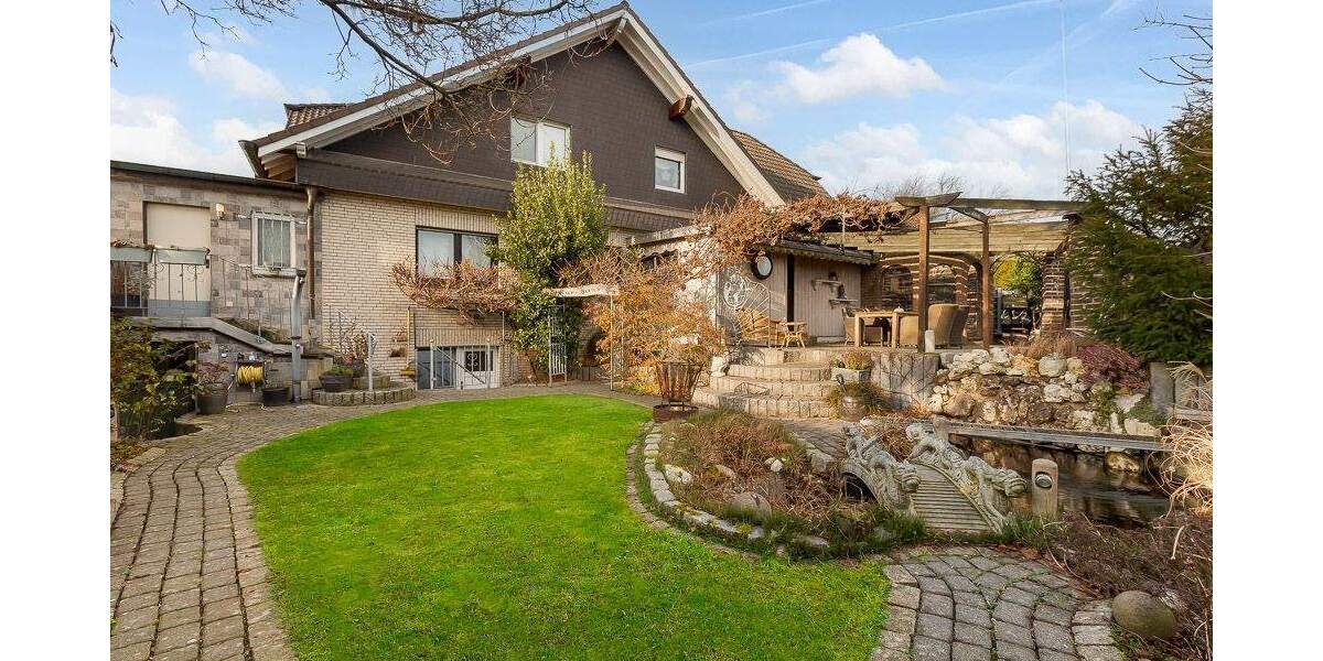 Einfamilienhaus Bedburg Kaster - 8 Zimmer, 341 m&sup2;, 699.000&euro; | Angebot:25176880