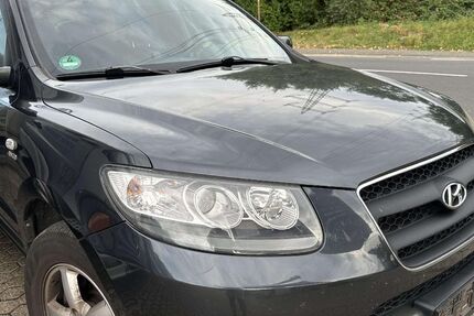 Hyundai SANTA FE 221.145 km 3.999 € Köln 51145