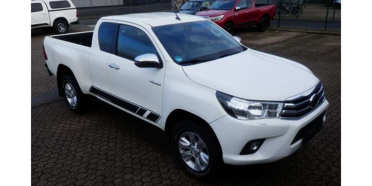 Toyota Hilux 156.876 km 29.990 € Bergisch Gladbach 51469
