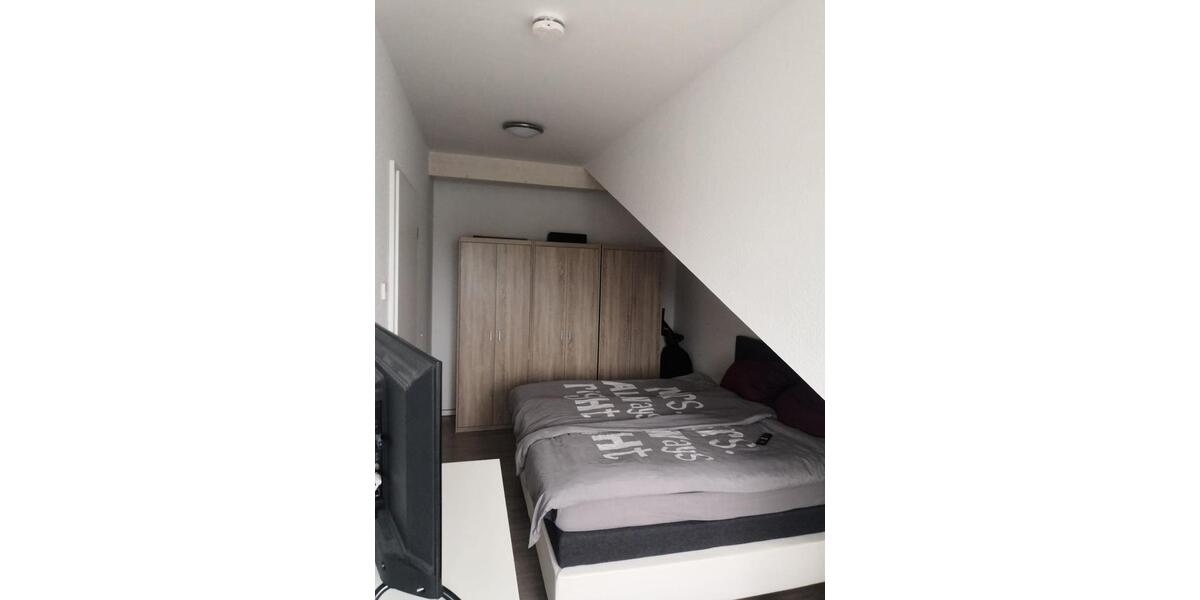 Dachgeschoßwohnung Erftstadt - 2 Zimmer, 63 m&sup2;, 770&euro; | Angebot:26382953