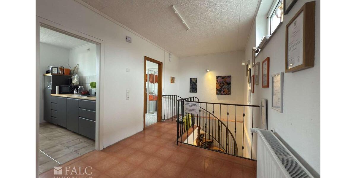 Gewerbeobjekt Solingen Höhscheid - 800&euro; | Angebot:25104070