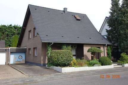 Haus Bergheim - 6 Zimmer, 190 m&sup2;, 565.000&euro; | Angebot:27331537