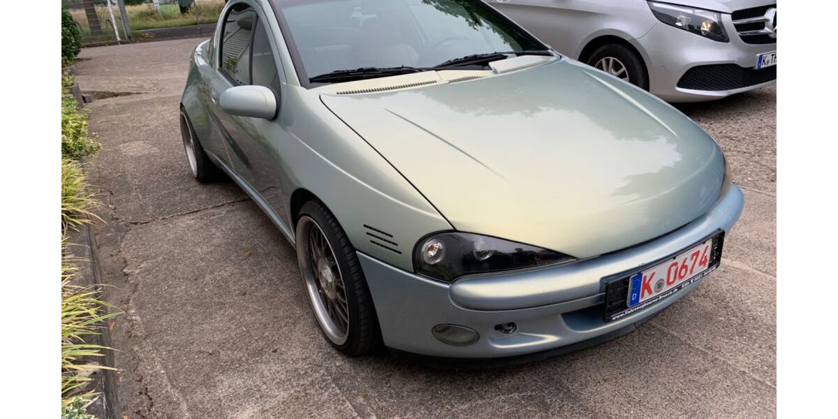 Opel Tigra 98.000 km 6.995 € Köln 51107