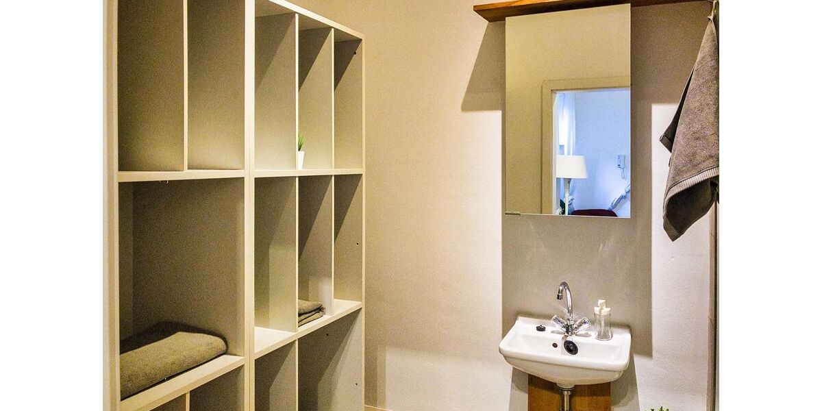 1,5 Zimmer Wohnung in allem eine unbezahlbare Lage zum Wohnen in Köln - Erdgeschoßwohnung Köln Innenstadt | Angebot:26349809