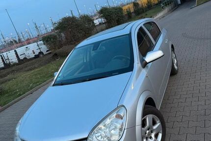 Opel Astra 153.500 km 4.800 &euro; Köln 50337