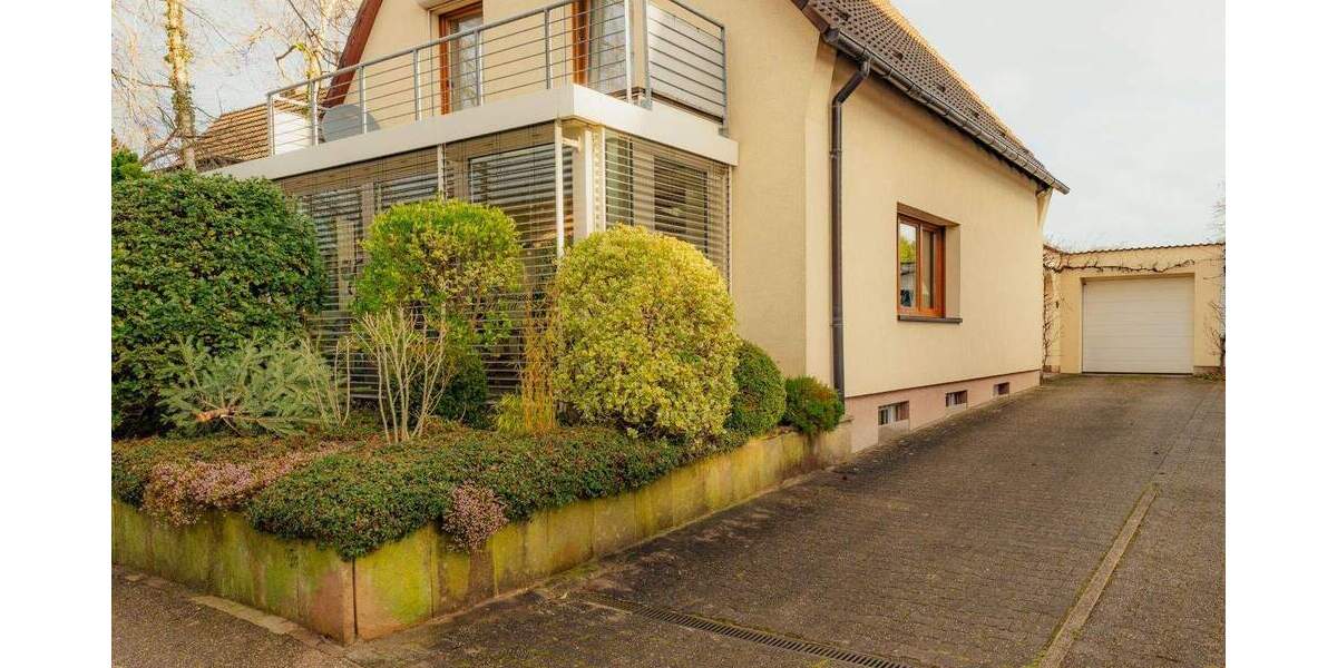 Einfamilienhaus Bergisch Gladbach Lückerath - 5 Zimmer, 121 m&sup2;, 640.000&euro; | Angebot:25738445