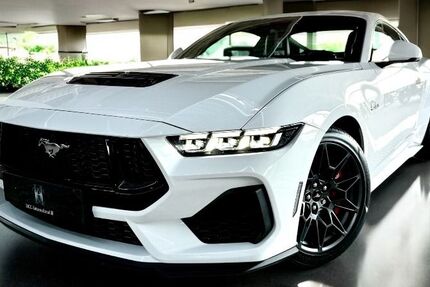 Ford Mustang 4.600 km 56.900 € Troisdorf/Spich 53842