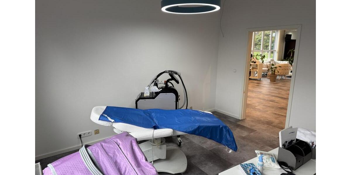 Gewerbeobjekt Burscheid - 2.000&euro; | Angebot:24732502