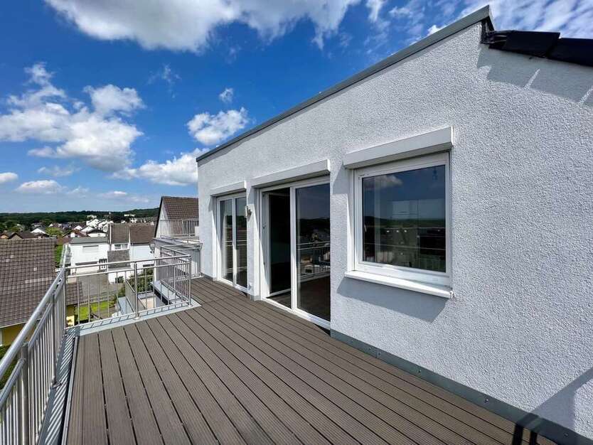 Wohnung zum Kaufen in Siegburg 475.000 € 107 m²