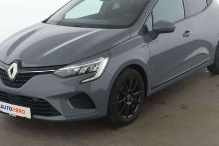 Renault Clio 29.919 km 14.320 € Köln 50739