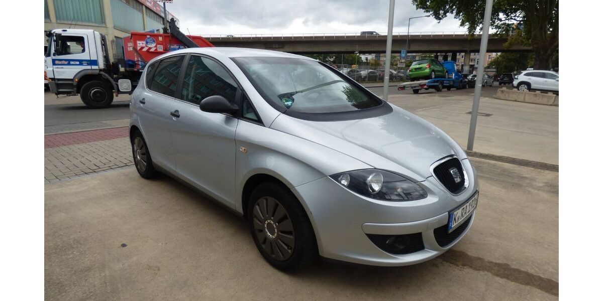 Seat Altea 176.000 km 2.900 &euro; Köln 51105