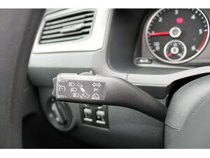 VW Caddy 2,0 Tdi 5-Sitzer 1.Hd NAVI Scheckheft gepfle 296.000 km 7.940 &euro; Bonn 53225