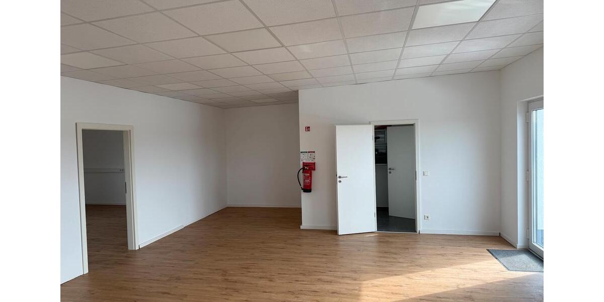 Gewerbeobjekt Wesseling - 1.230&euro; | Angebot:25999572