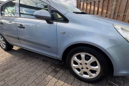 Opel Corsa 117.000 km 1.700 € Leverkusen 51381