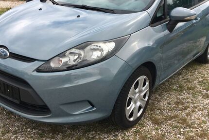 Ford Fiesta 148.000 km 2.999 &euro; Bonn 53227