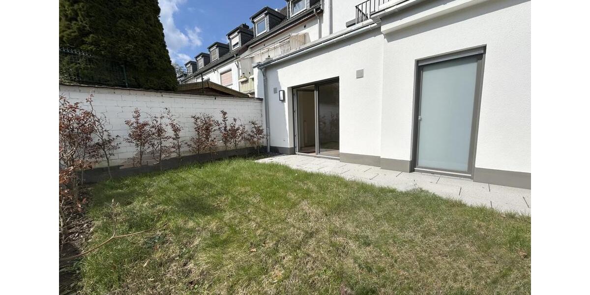 Erdgeschoßwohnung Köln Kalk - 2 Zimmer, 83 m&sup2;, 1.160&euro; | Angebot:26482213