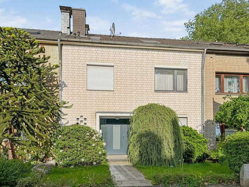 Haus zum Kaufen in Köln 649.000 € 214.63 m²